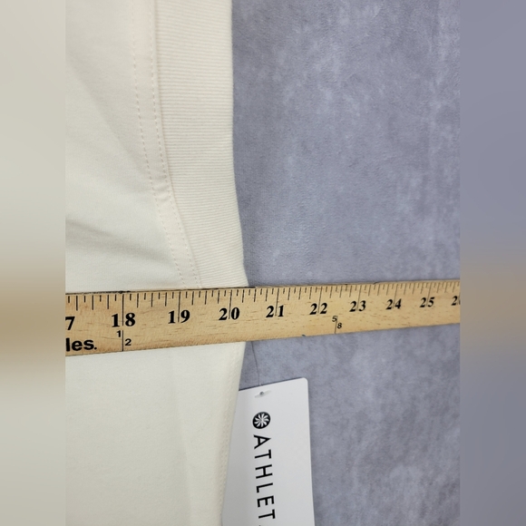 ATHLETA Retroterry V-Neck Sweatshirt Tee Sweater Vest Ivory Cream Size Sp - Picture 9 of 11